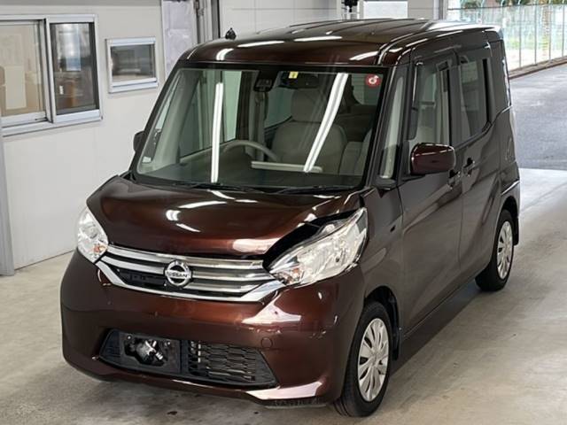 4510 NISSAN DAYZ ROOX B21A 2015 г. (KCAA Minami Kyushu)